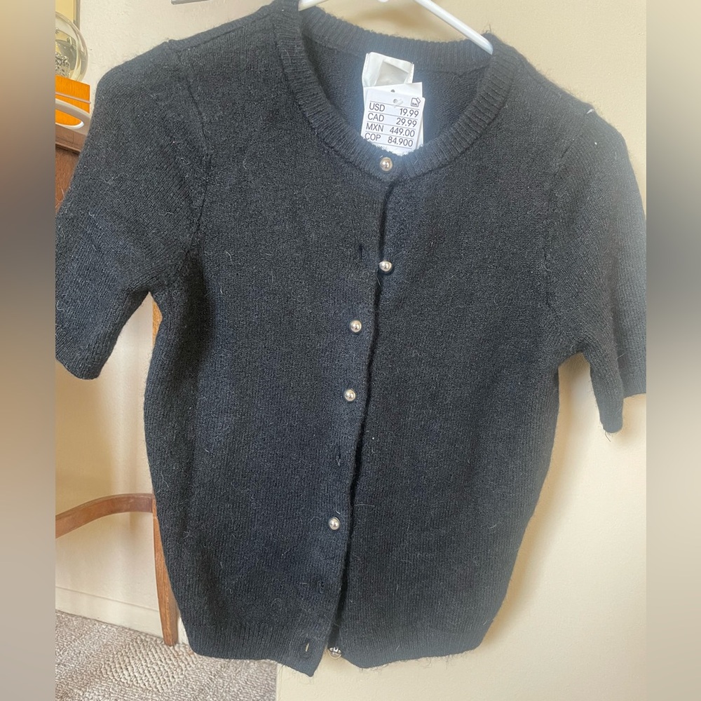 Classic short sleeve Black womens Sweater